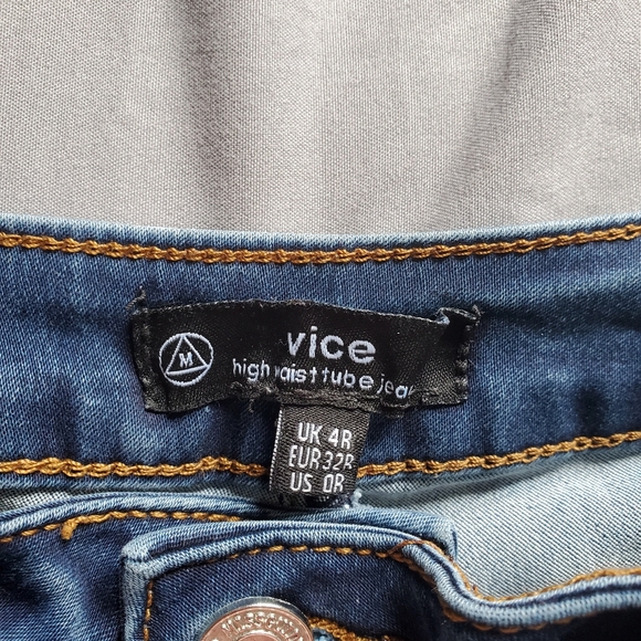Misguided high waisted jeans - Picture 2 of 2